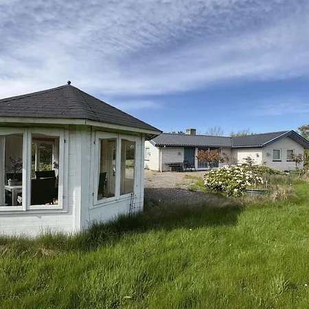 Holiday home Niklas - 150m From The Sea By Interhome Yderby