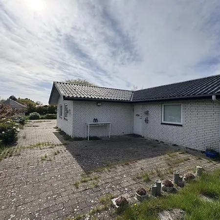 Holiday home Niklas - 150m From The Sea By Interhome